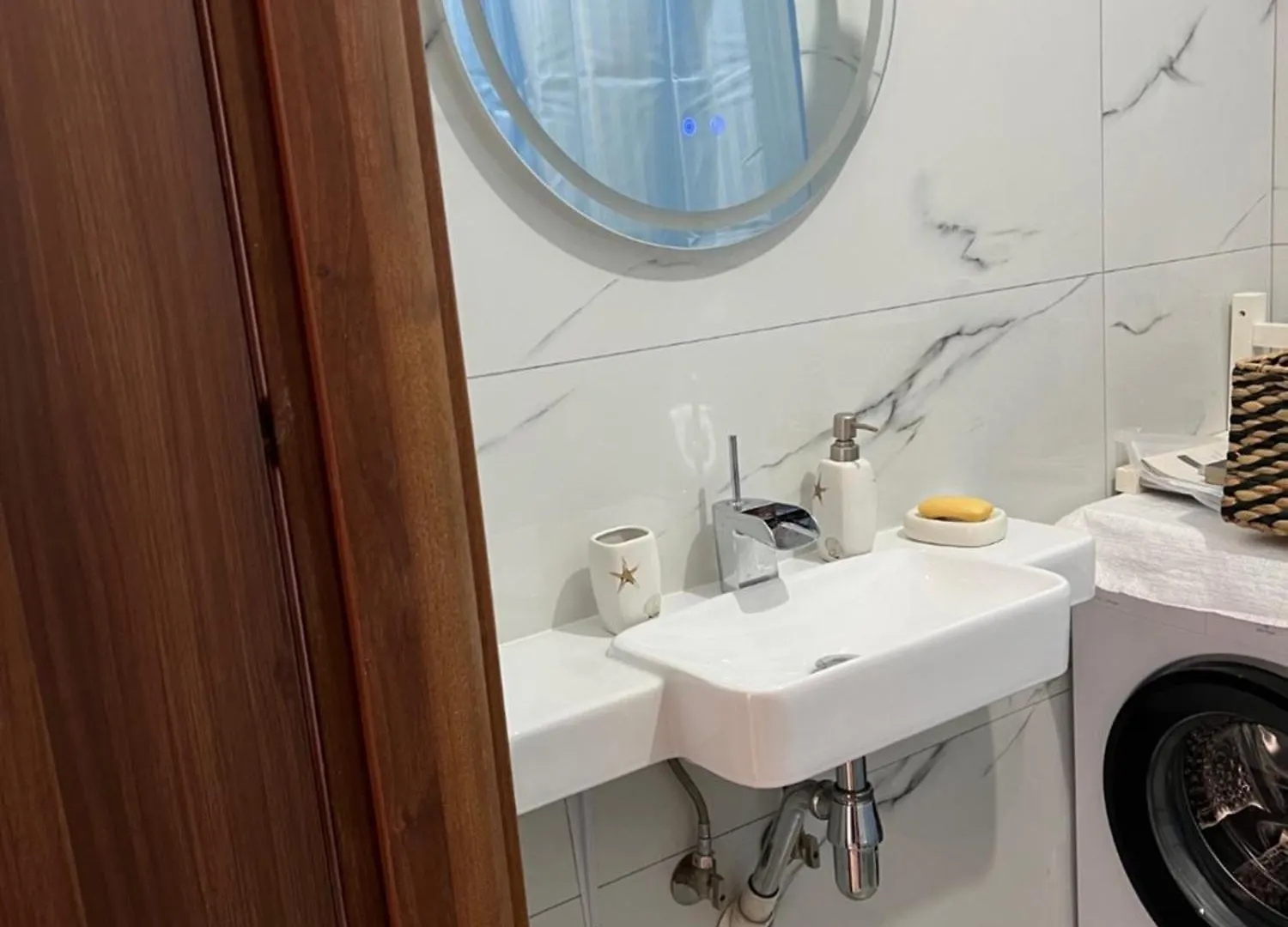 Heaven Apartment! Sarandë 아파트