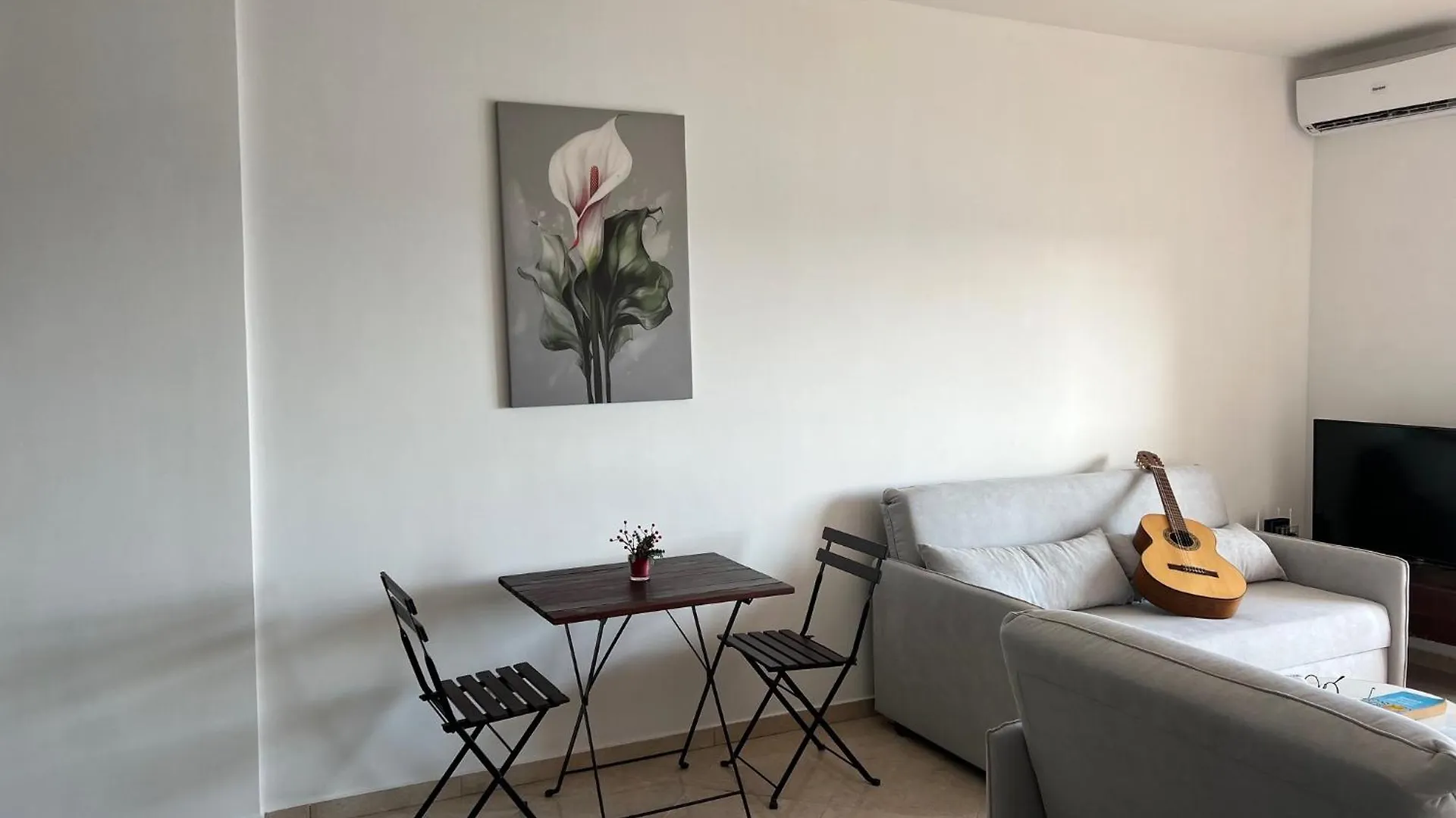Heaven Apartment! Sarandë 아파트